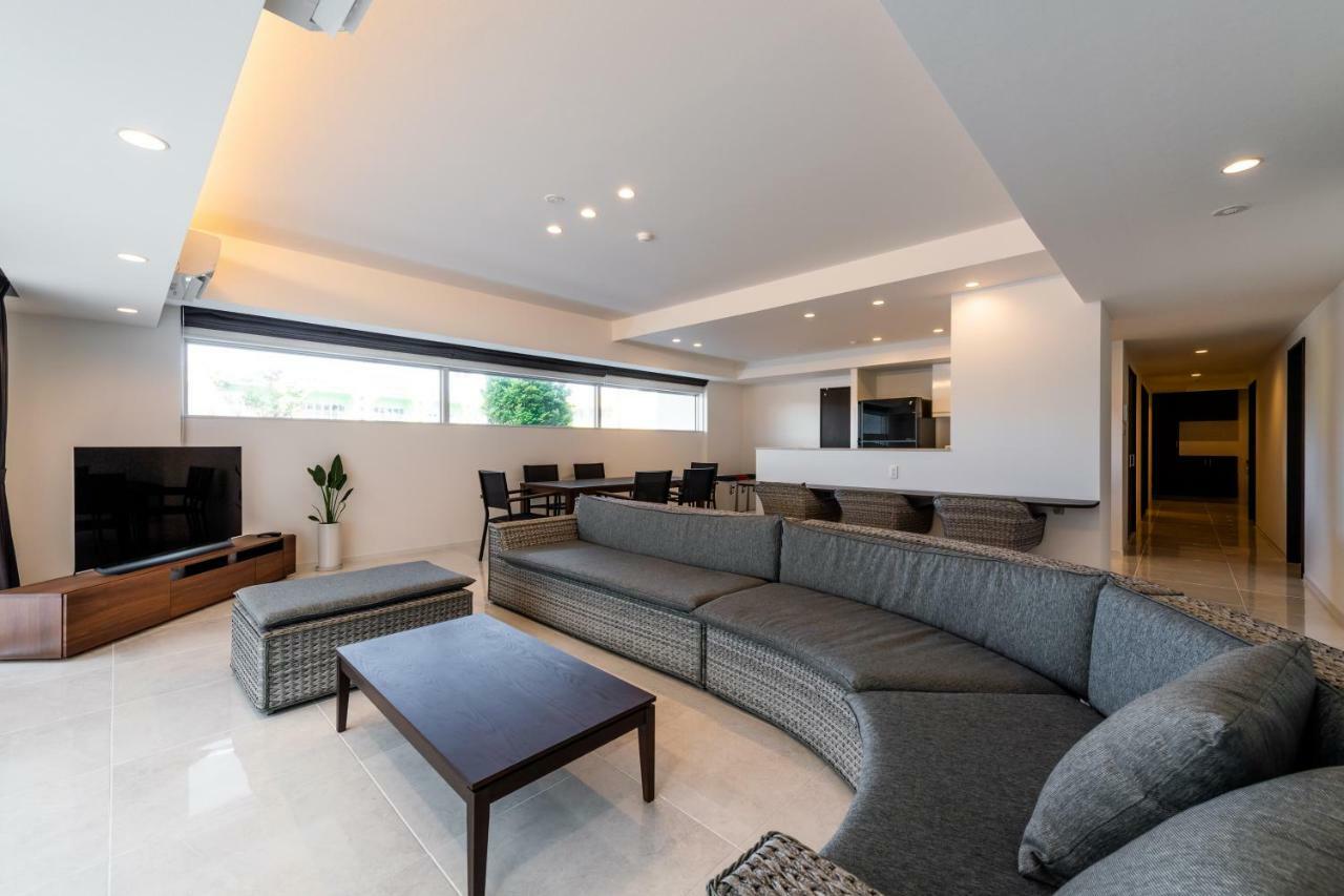 Condo Royal Ryu Kyu Chatan Luaran gambar