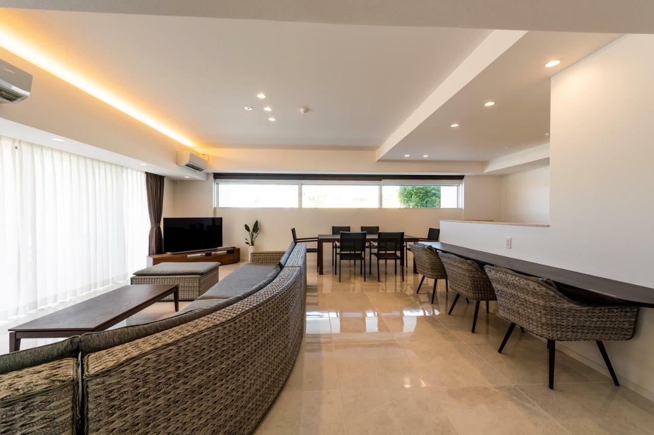 Condo Royal Ryu Kyu Chatan Luaran gambar